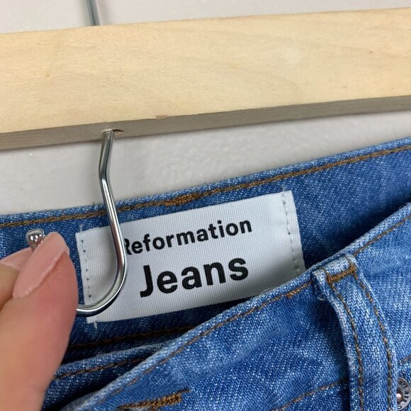 Reformation Jeans Dixie High Rise Shorts - Button Fly - Size 28 - Picture 2 of 7